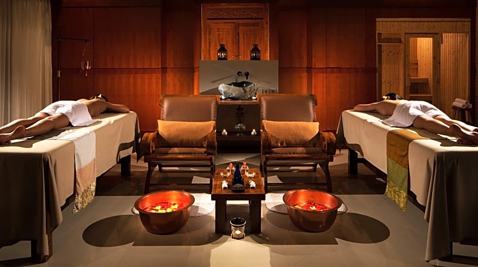 Samabe Bali Suites & Villas
