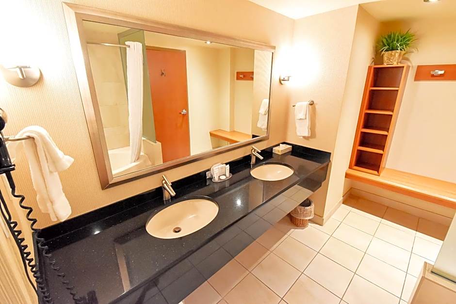 Canad Inns Destination Centre Polo Park