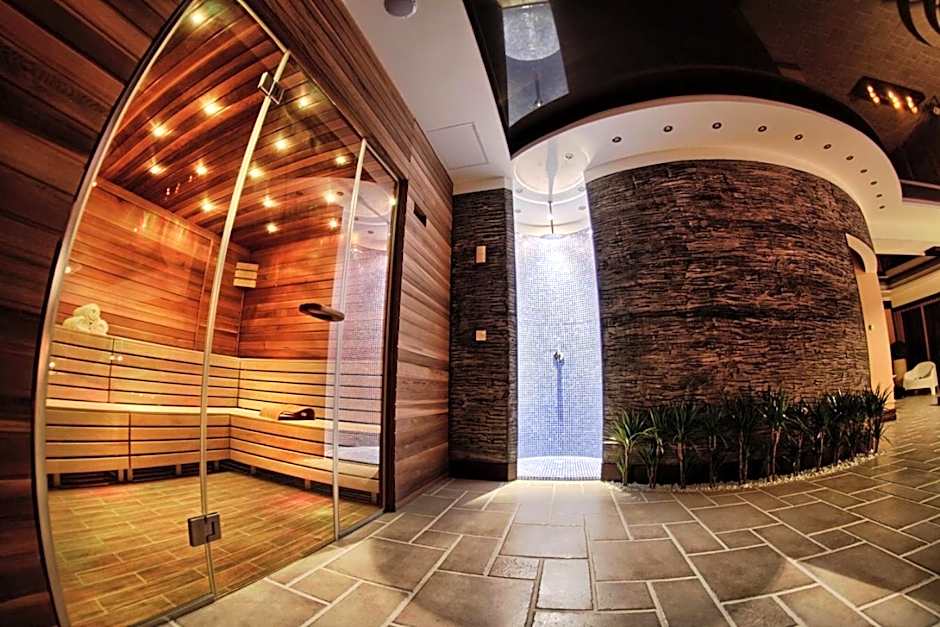 The Amber Business & Spa Hotel