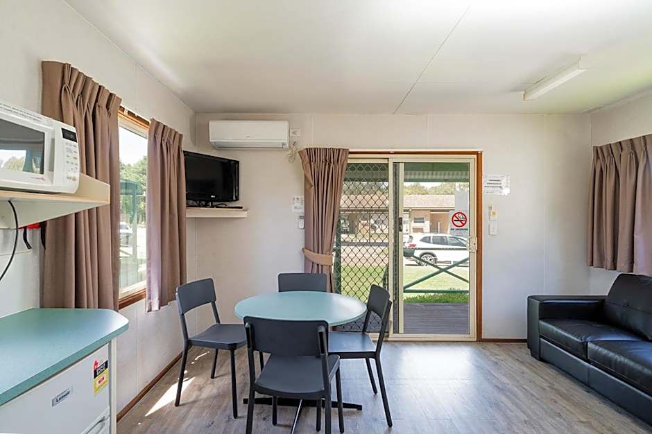 Gundagai Cabins & Tourist Park