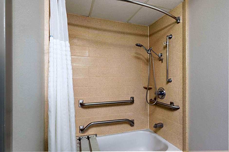 Days Inn by Wyndham Clarksville North