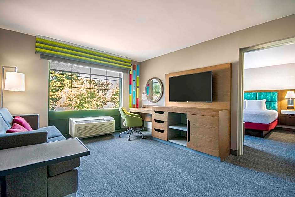 Hampton Inn By Hilton East Aurora