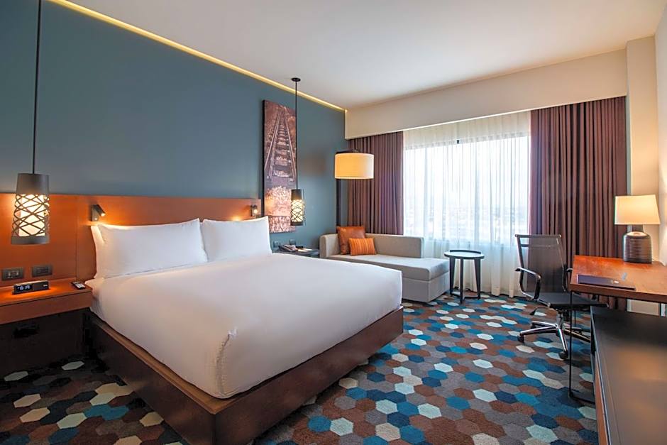 DoubleTree by Hilton Celaya