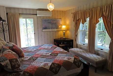 Suite with Balcony