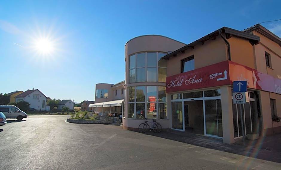Hotel Ana