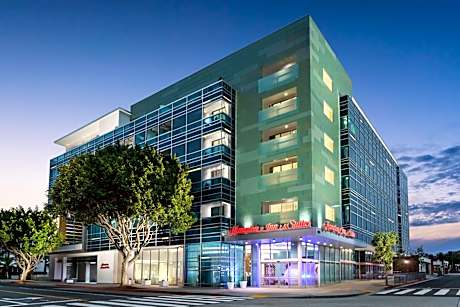 Hampton Inn By Hilton & Suites Santa Monica