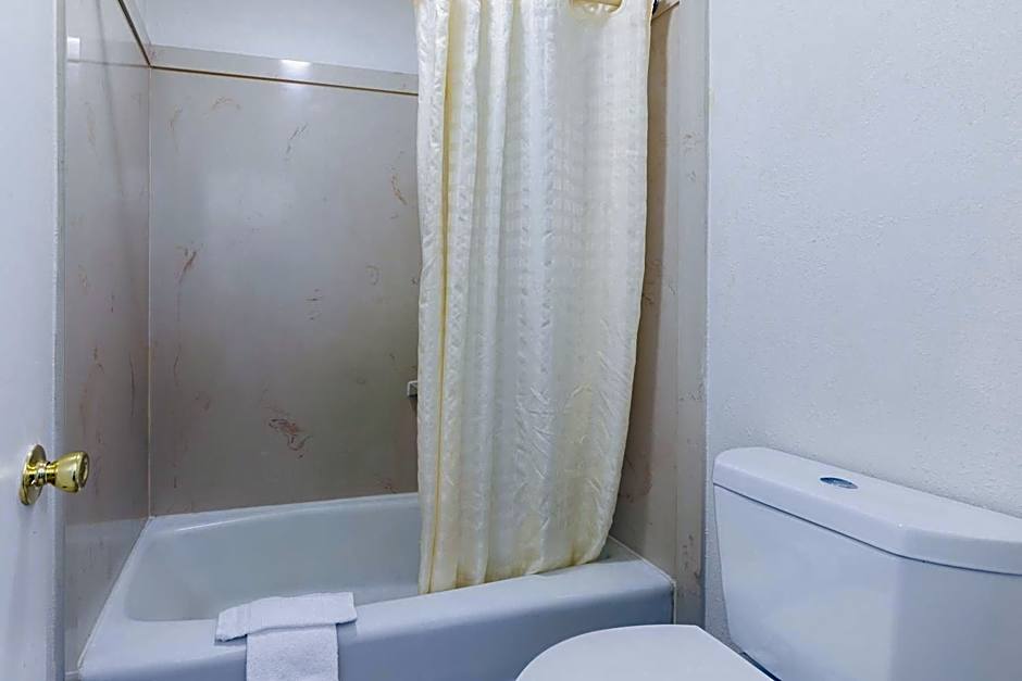 OYO Hotel DeRidder Hwy 171 North