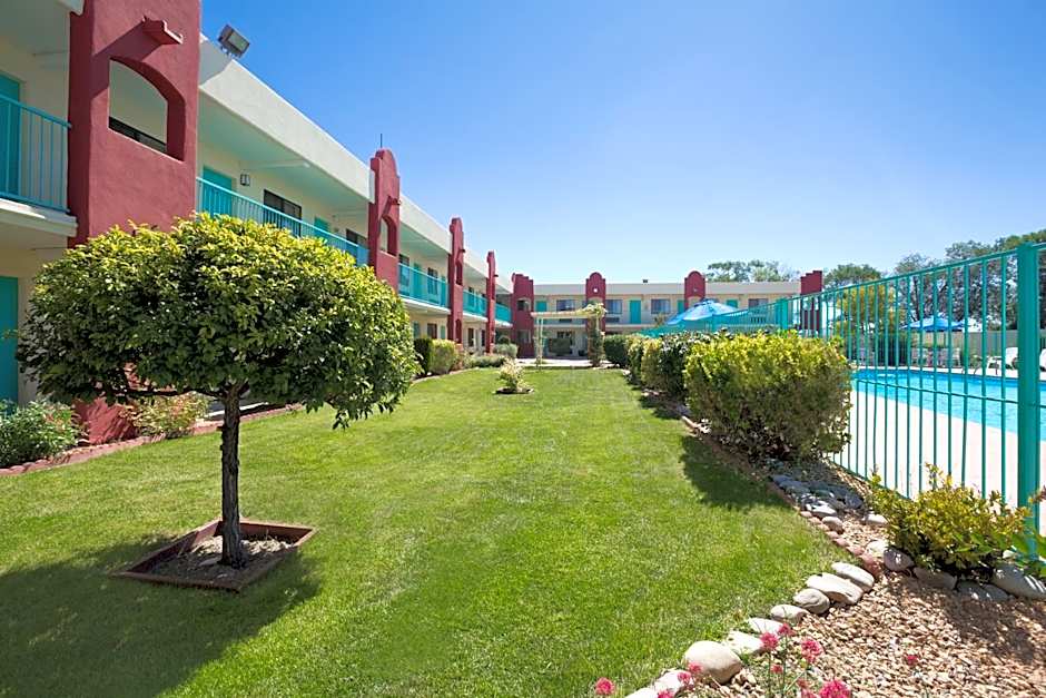 Days Inn by Wyndham Santa Fe New Mexico
