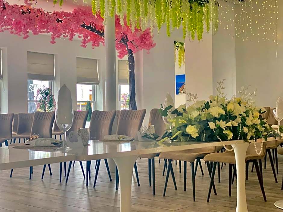 The Royal Hotel - Clacton On Sea