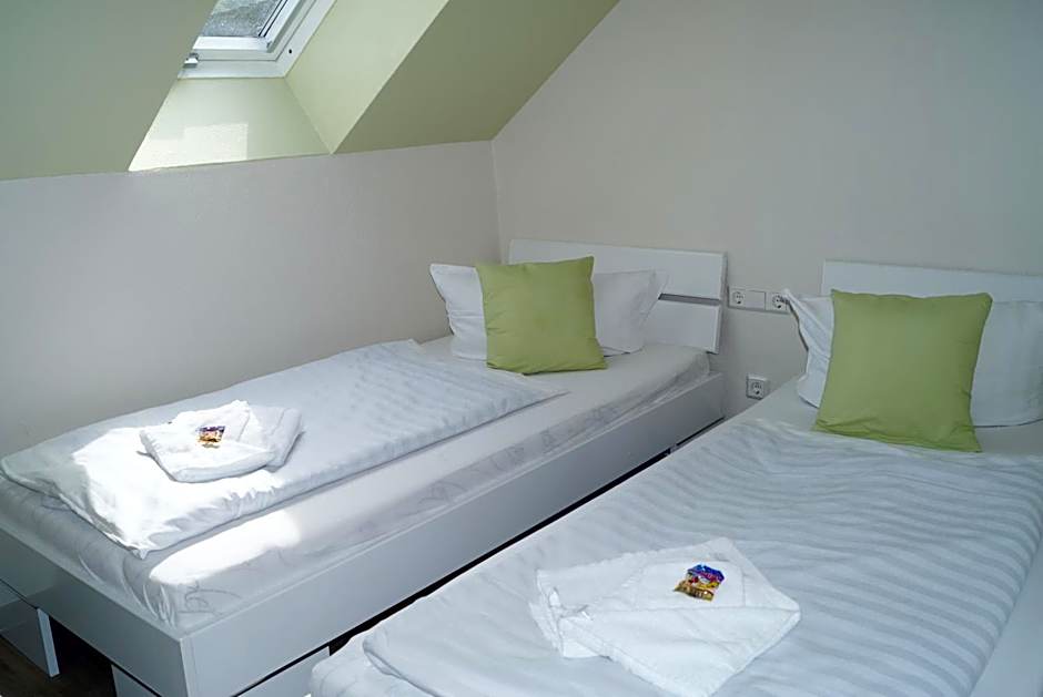 REGIOHOTEL Pfälzer Hof Wernigerode - #Familienfreundlich #PreiswertÜbernachten #Harzurlaub #FreeParking