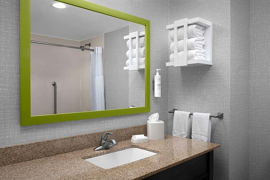 Hampton Inn By Hilton Statesboro