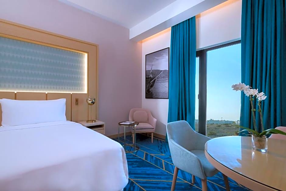 Maani Muscat Hotel and Apartments