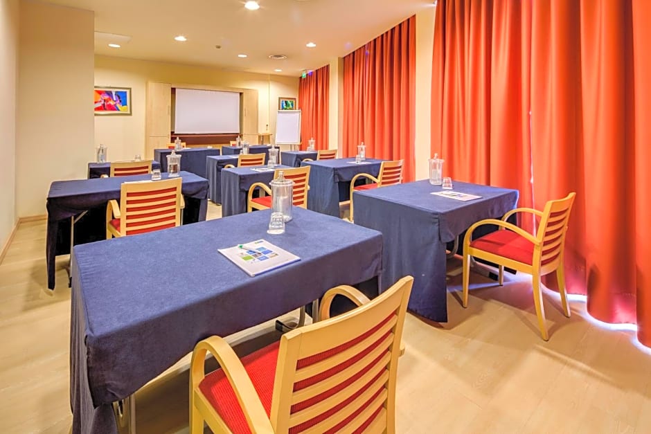 Holiday Inn Express Parma By IHG