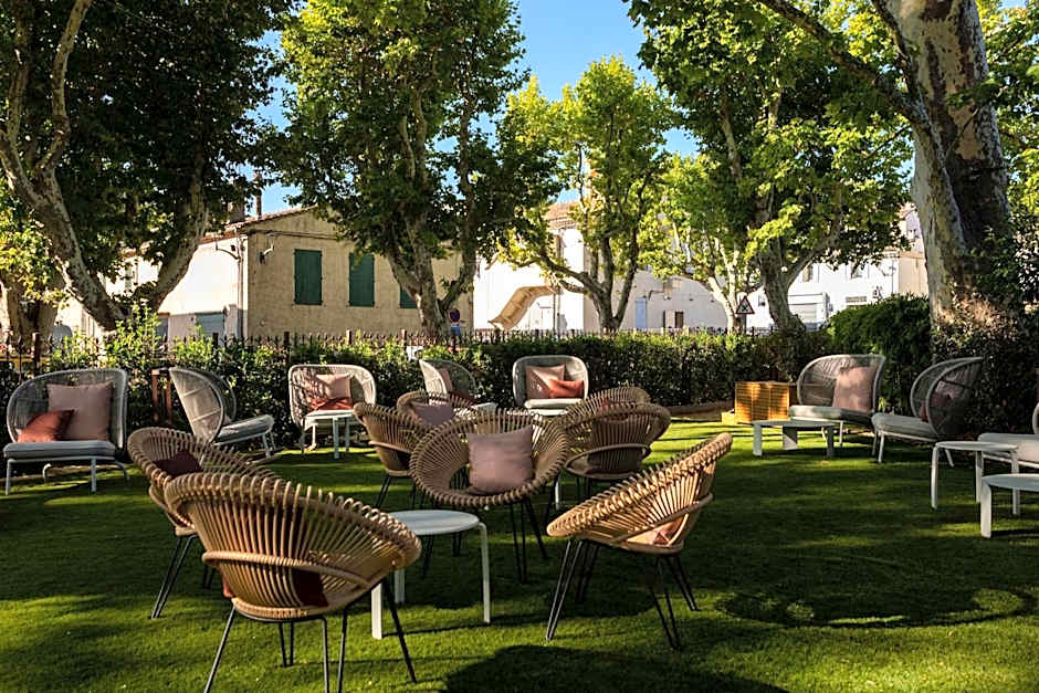 Hôtel et Restaurant La Bastide Bourrelly - Mathias Dandine