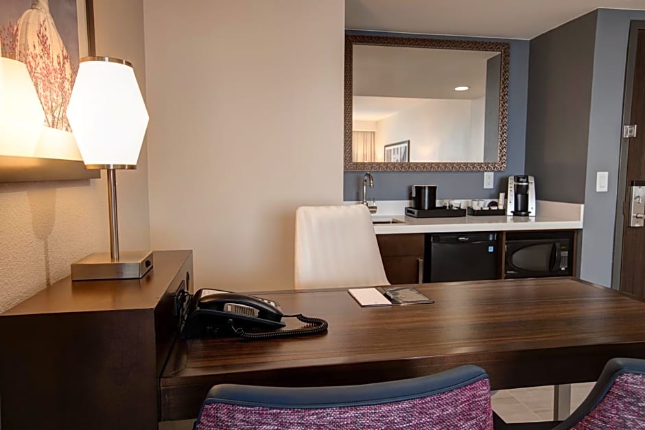 Embassy Suites By Hilton Oklahoma City Northwest