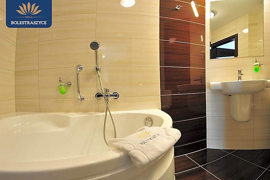 Hotel Restauracja VILLA BOLESTRASZYCE- PRZEMYŚL