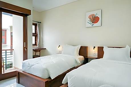 Deluxe Room Twin