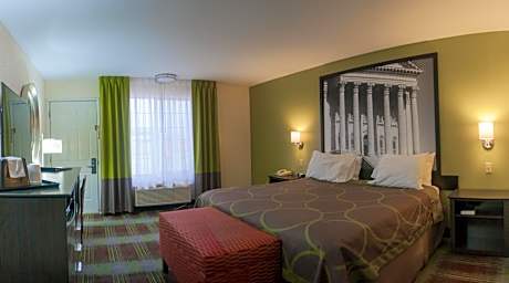 King Room - Non-Smoking