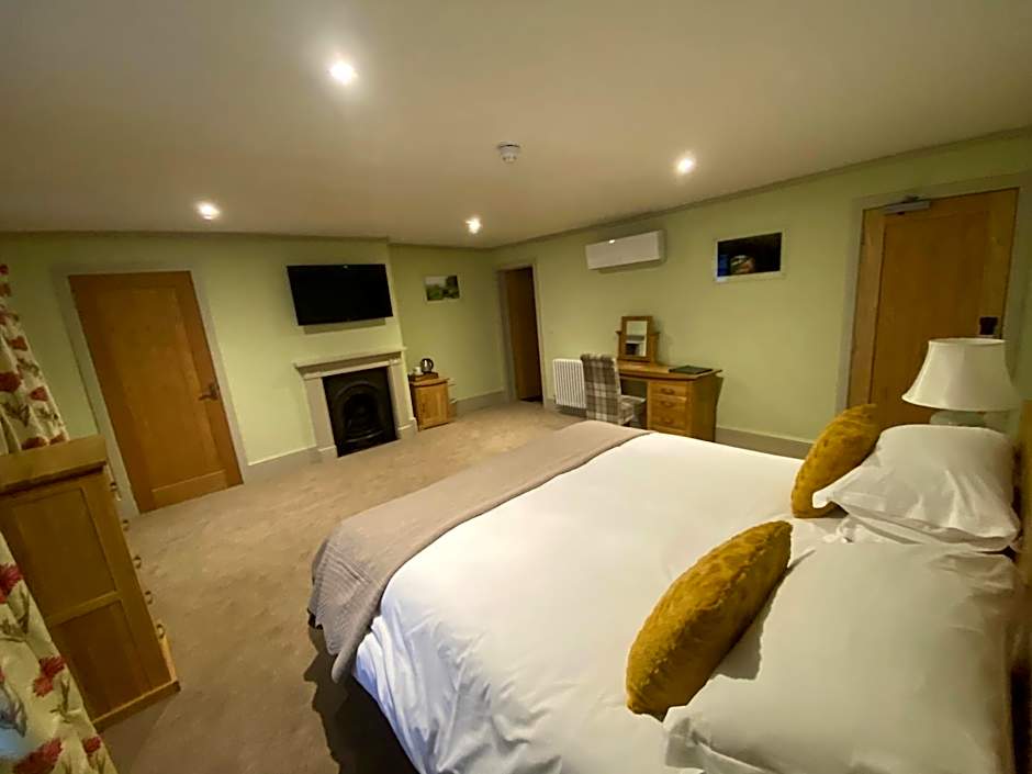 The Peppermill Town house Hotel & Restaurant