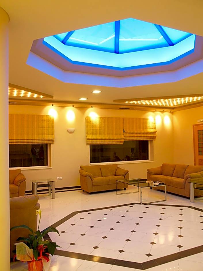 Porto Kalamaki Hotel