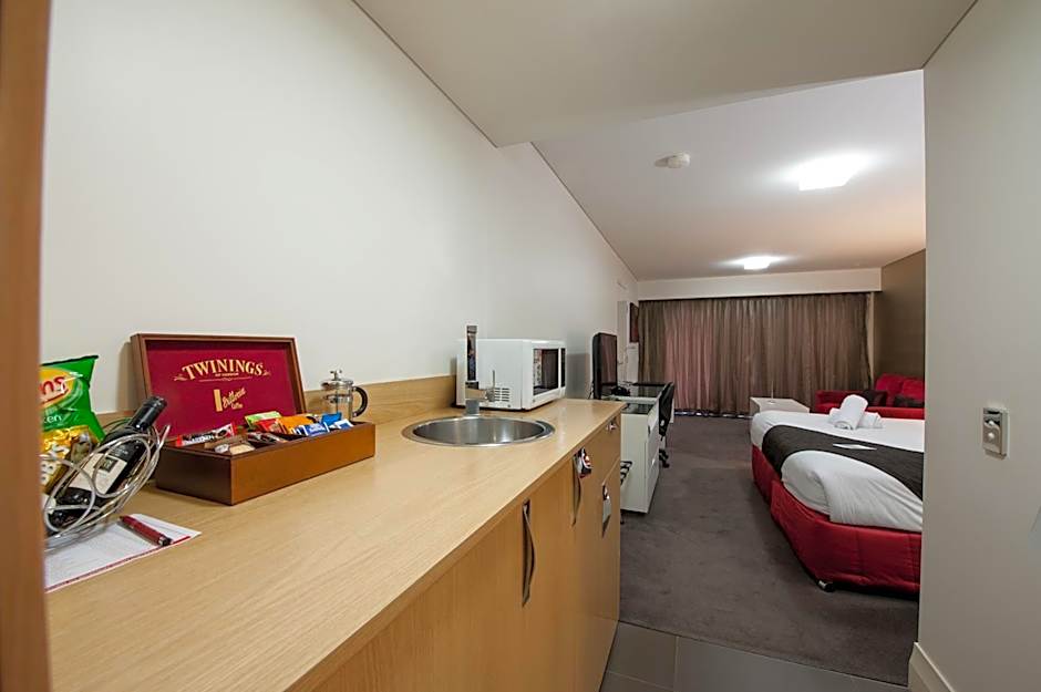 City Golf Club Motel