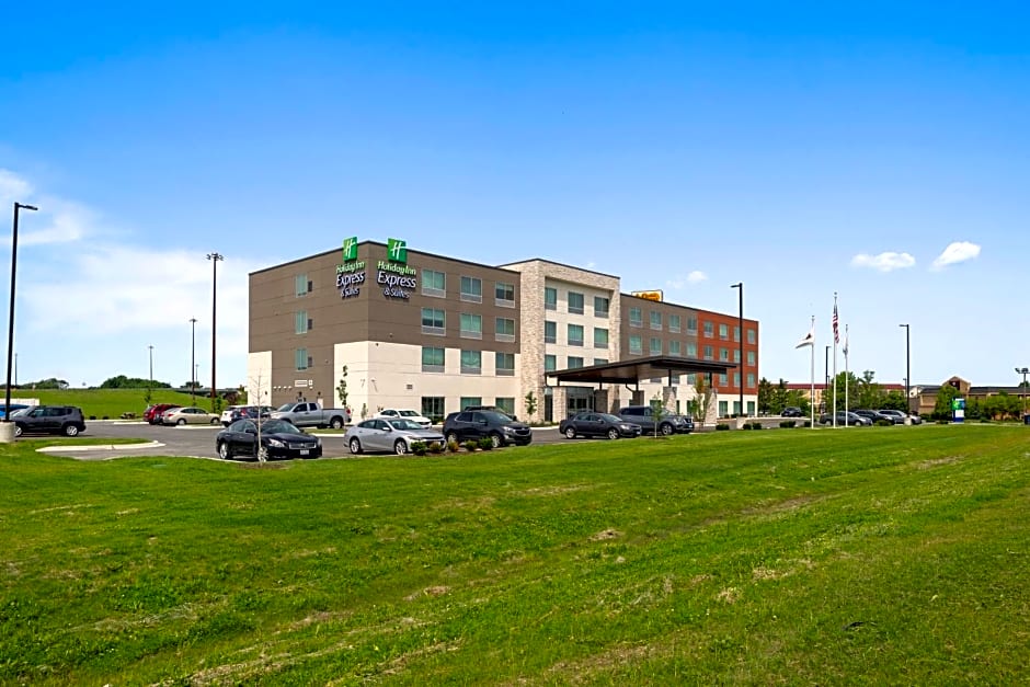 Holiday Inn Express And Suites Bourbonnais East - Bradley By IHG