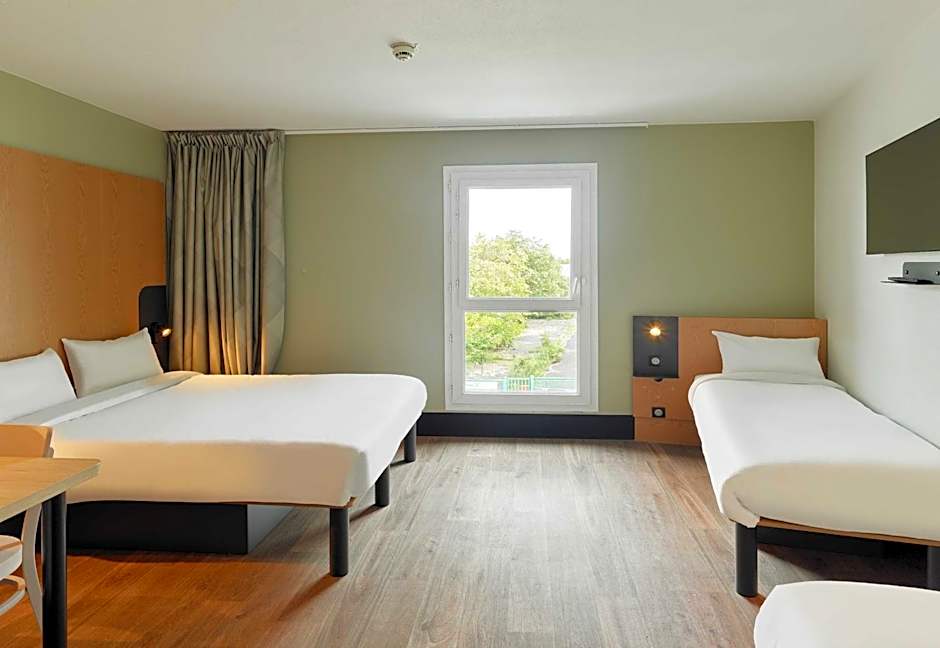 B&B HOTEL Paris Romainville Noisy-le-Sec