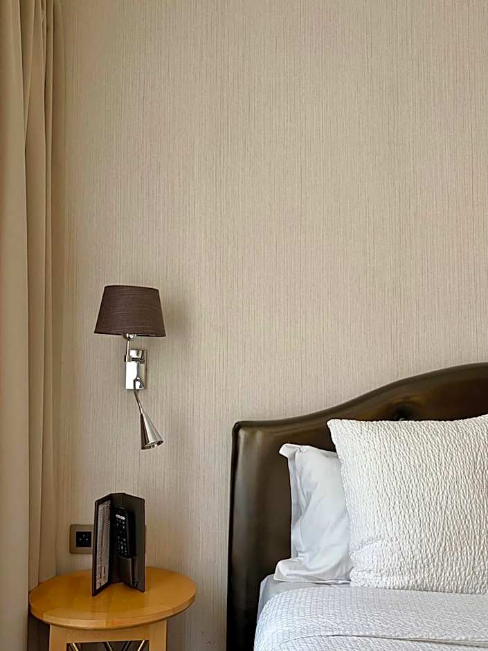 Hotel Central Saint Germain