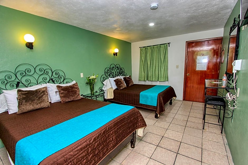 Hotel Mansion del Cantador