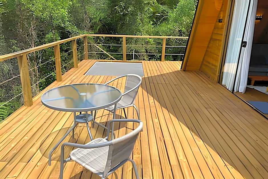 Chalé dos Alpes 2 hidromassagem e Lareira