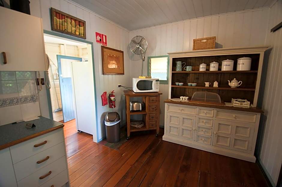 City Oasis Inn Townsville, SureStay Collection by BW