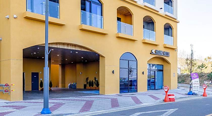 Hound Hotel Ulsan