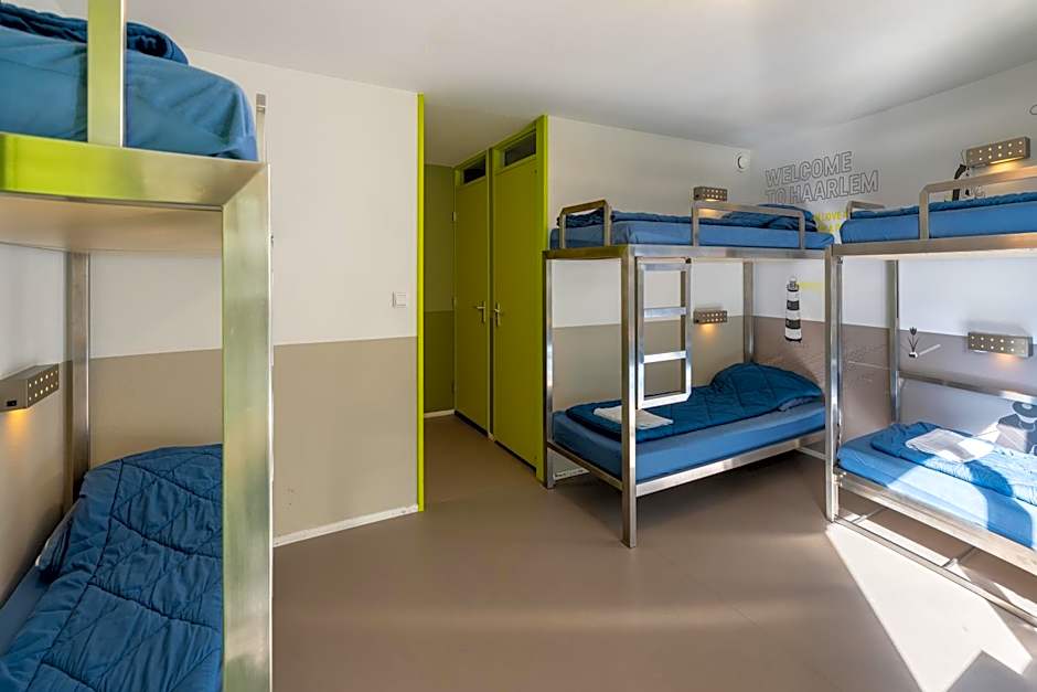 Photo 1 of 9 of Bed in 6-8 Bed Mixed Dorm with Shower