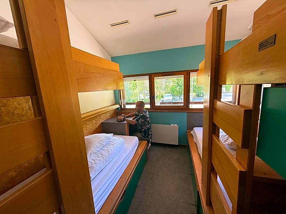 Auberge de Jeunesse HI Annecy