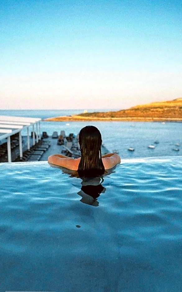 QAWRA Palace Resort & SPA