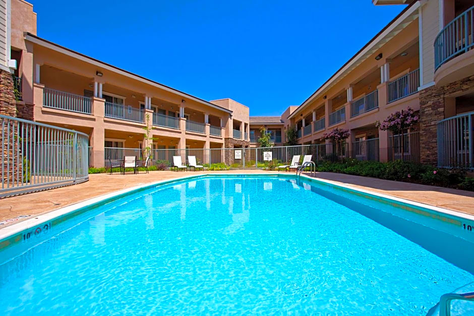 Holiday Inn Express Hotel & Suites San Dimas By IHG