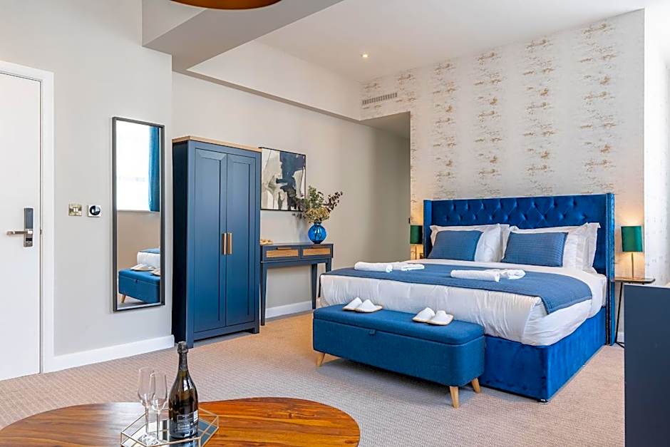 Photo 1 of 8 of Superior 1 King Bed Suite