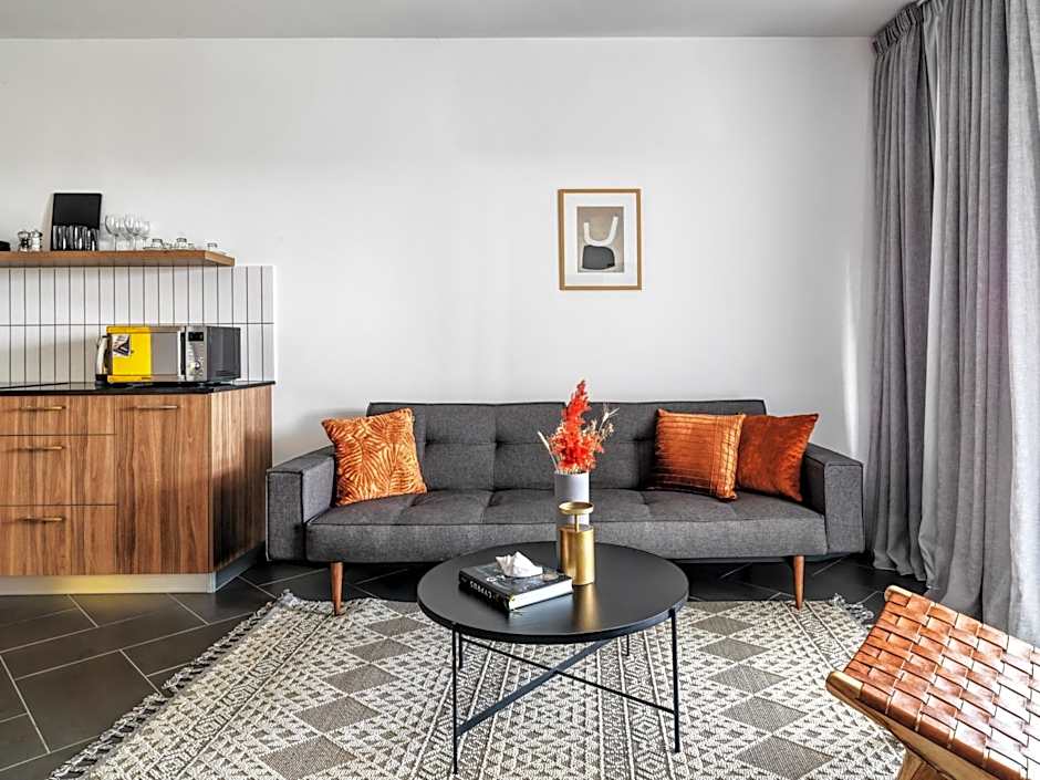 LIV URBAN Suites