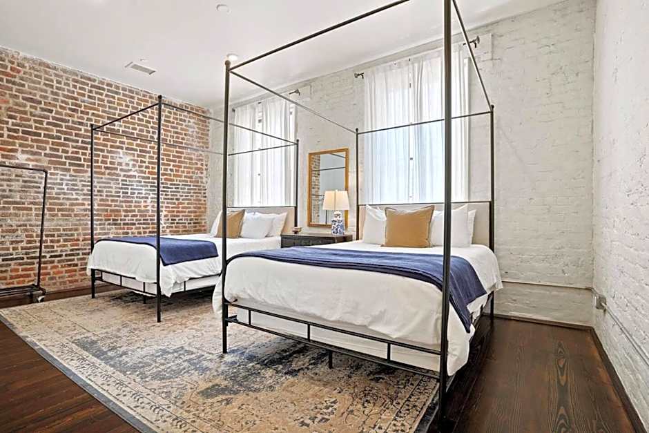 Group-friendly Suite Near Bourbon Street