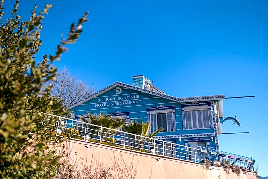 Dolphin Konaklama