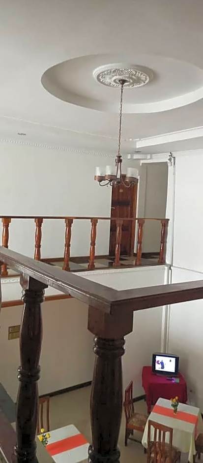 Bright Star Hotel & Safaris