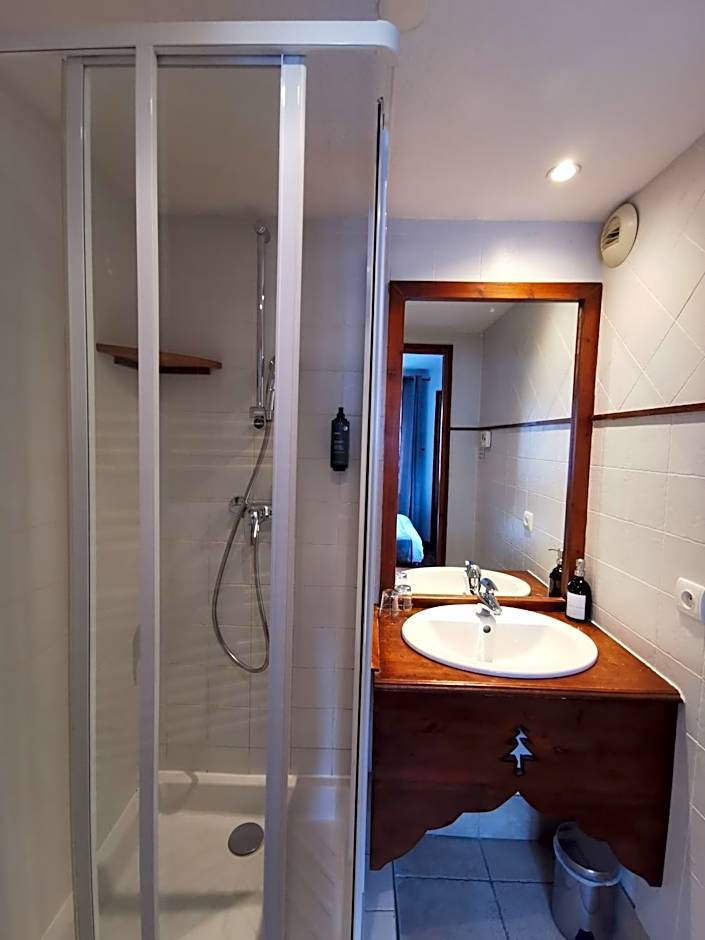 Hôtel Restaurant Angival - Chambres et Appartement