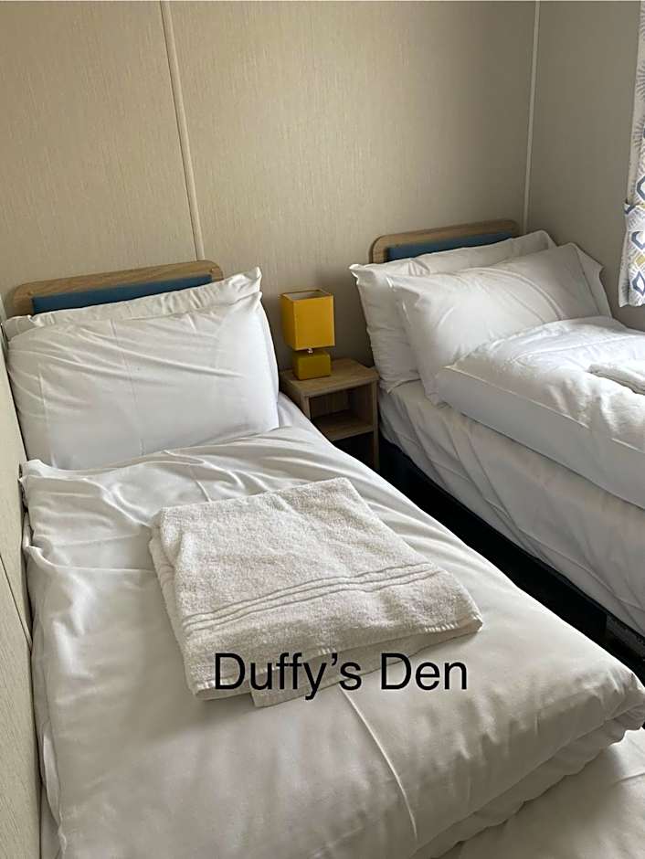 Duffy's Den - Parkdean California Cliffs - Fulmar 45