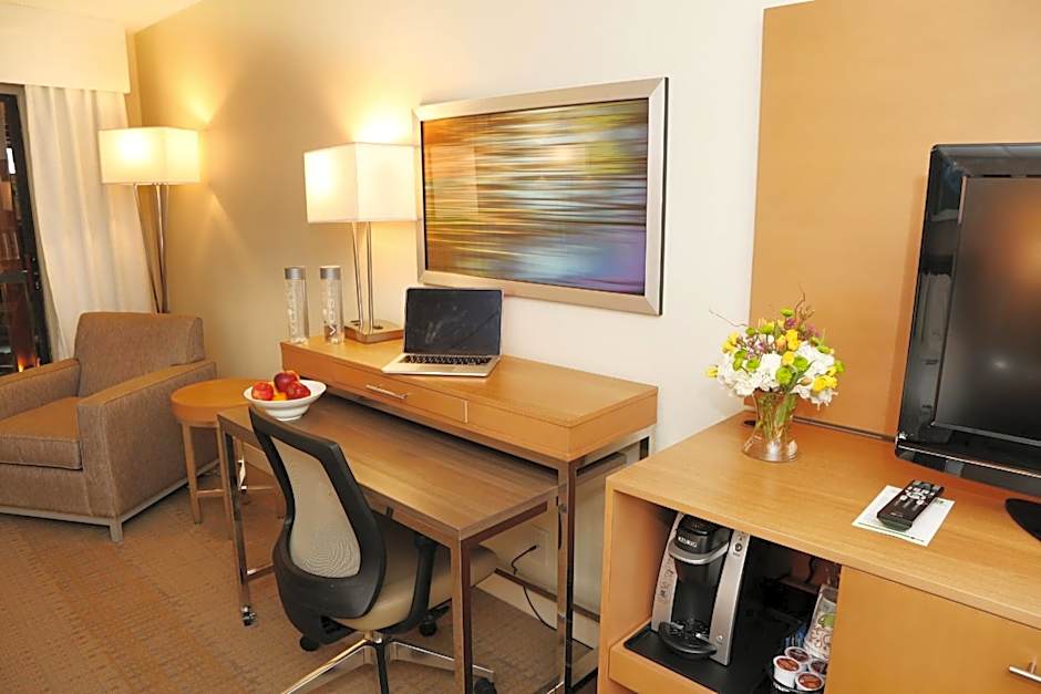 enVision Hotel & Conference Center Mansfield-Foxboro