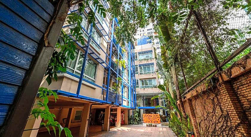 Silom Convent Garden Hotel