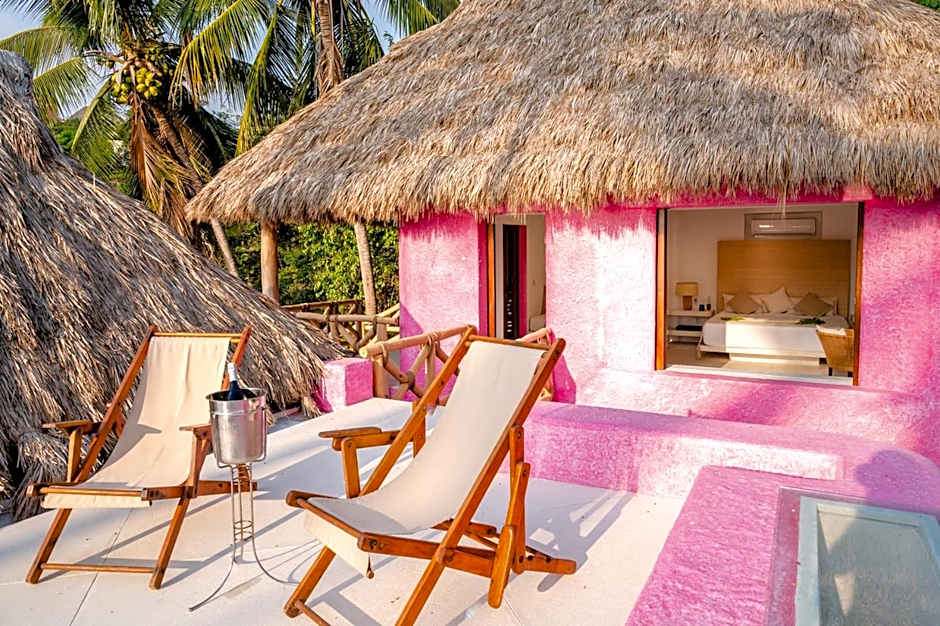 Bungalows & Casitas de las Flores in Careyes