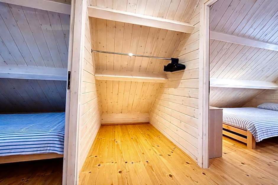 Domeczki Blaneczki Wicie - domki letniskowe nad morzem