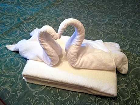 Two-Bedroom Apartment with Terrace and Lake View