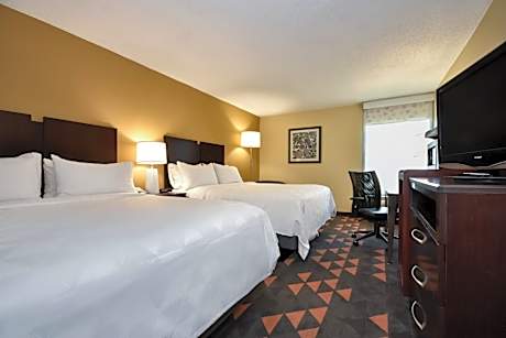 Standard Room with Two Queen Beds