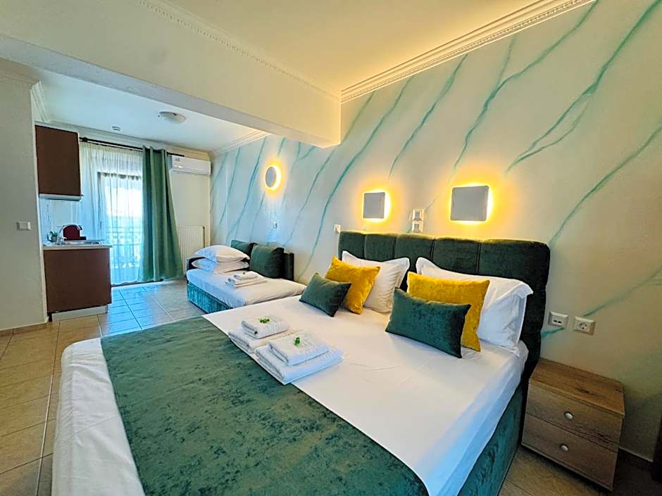 Anassa Deluxe Apartments & Studios